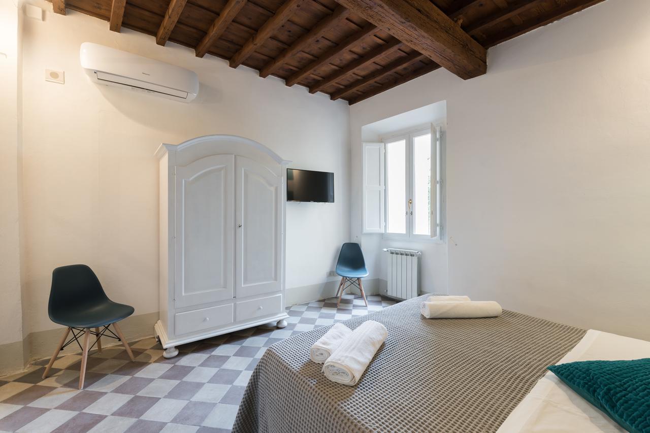F6 - Santa Croce One Bedroom Flat For 2 Or 3 Guests Флоренція Екстер'єр фото